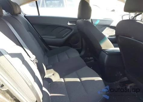 2017 Kia Forte Lx z USA, uszkodzony, nr VIN 3KPFK4A7XHE099680